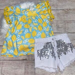 Lemon Pom Pom top